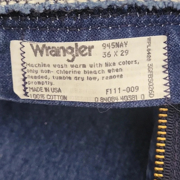 🛍Wrangler Vintage Medium Wash Denim Blue Relaxed 5 Pocket Jeans Mens 36x29 - Picture 2 of 6